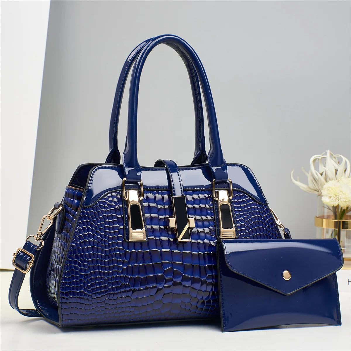 Sac Rigide en Cuir Brillant Crocodile