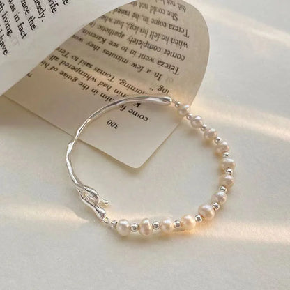 Bracelet Élégant avec Perles Irrégulières