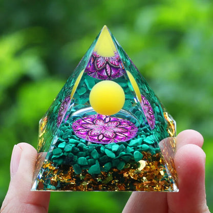Pyramide d'Énergie en Orgonite