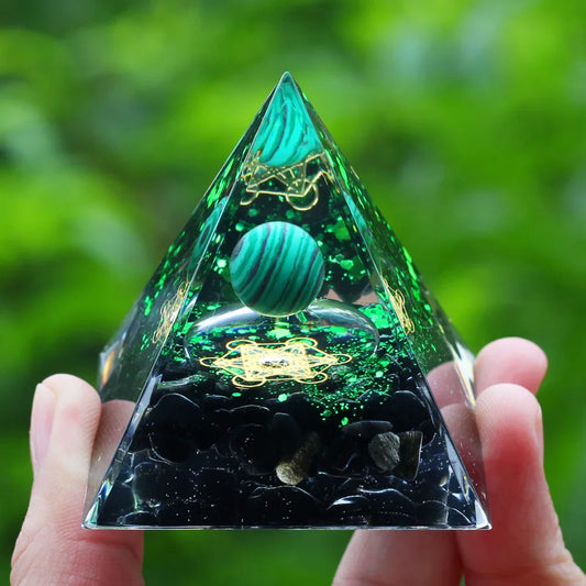 Pyramide d'Énergie en Orgonite