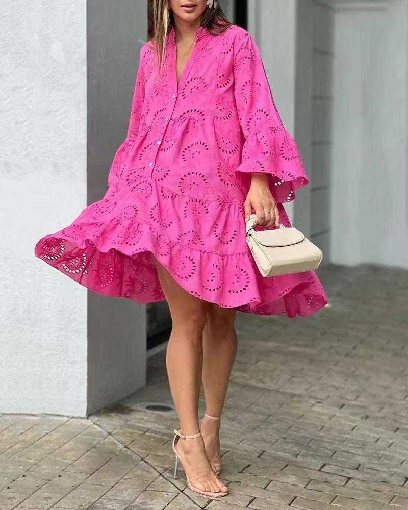 Robe Fleurie à Broderies Ajourées