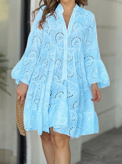 Robe Fleurie à Broderies Ajourées